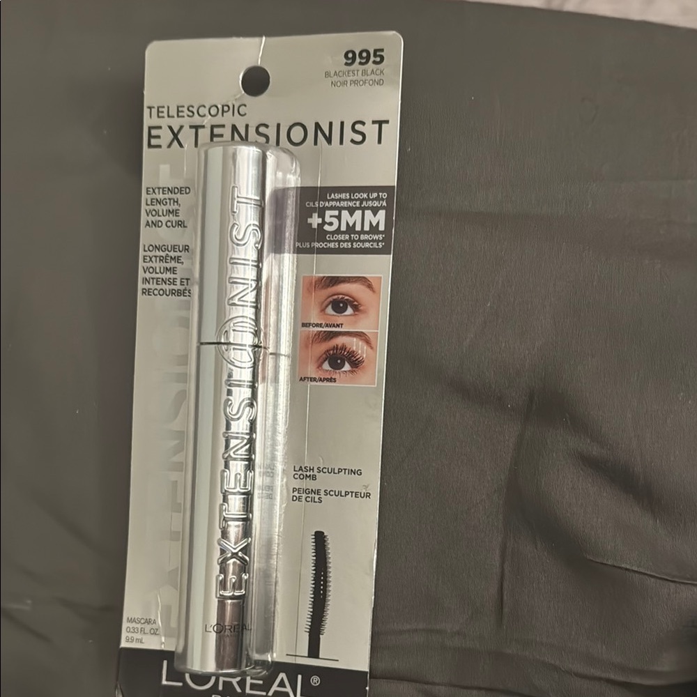 Telescopic Extensionist Mascara — Blackest Black (995) BRAND NEW UNOPENED